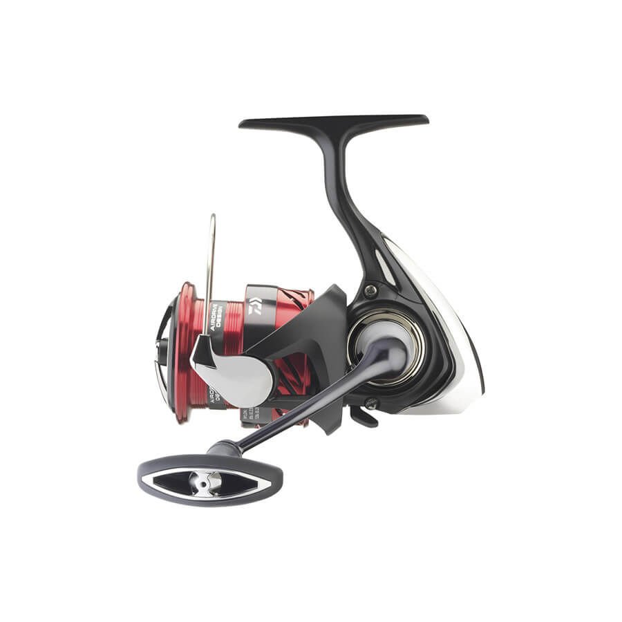 Daiwa Ninja 23 LT 3000 CXH Spin Olta Makinesi - Hızlı Kargo